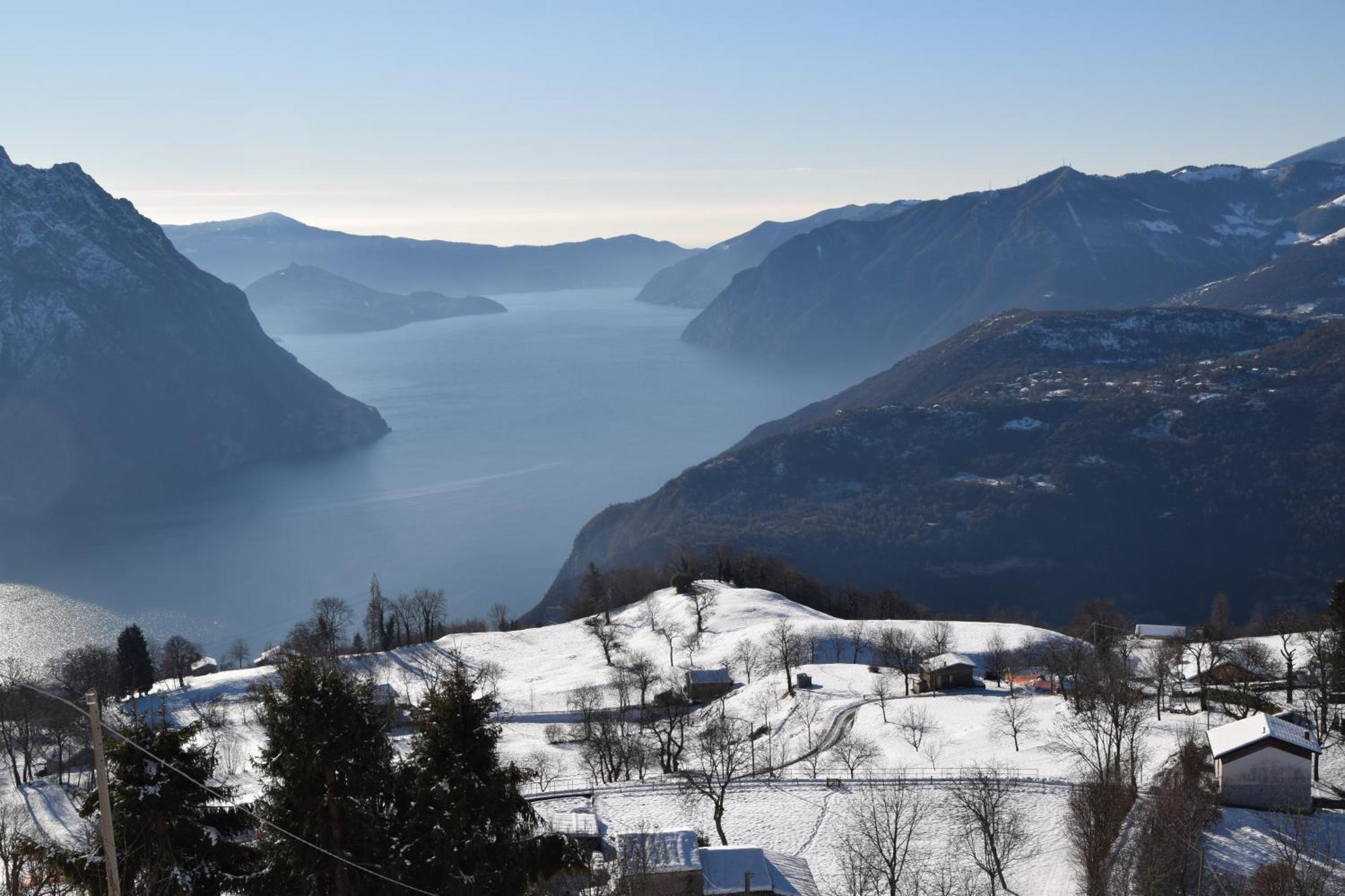 Attic House Mountain Lake Iseo Hospitality Bossico Buitenkant foto
